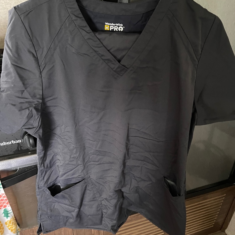 Women’s scrub set